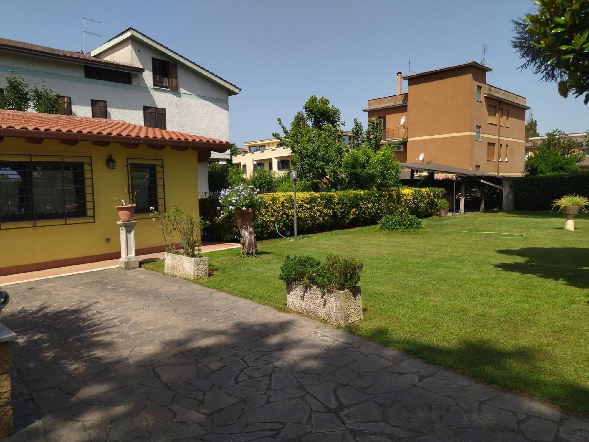 Lochaletcivico46 โรม ภายนอก รูปภาพ